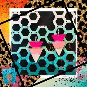 M-256: Pink Ombré Spear Earrings